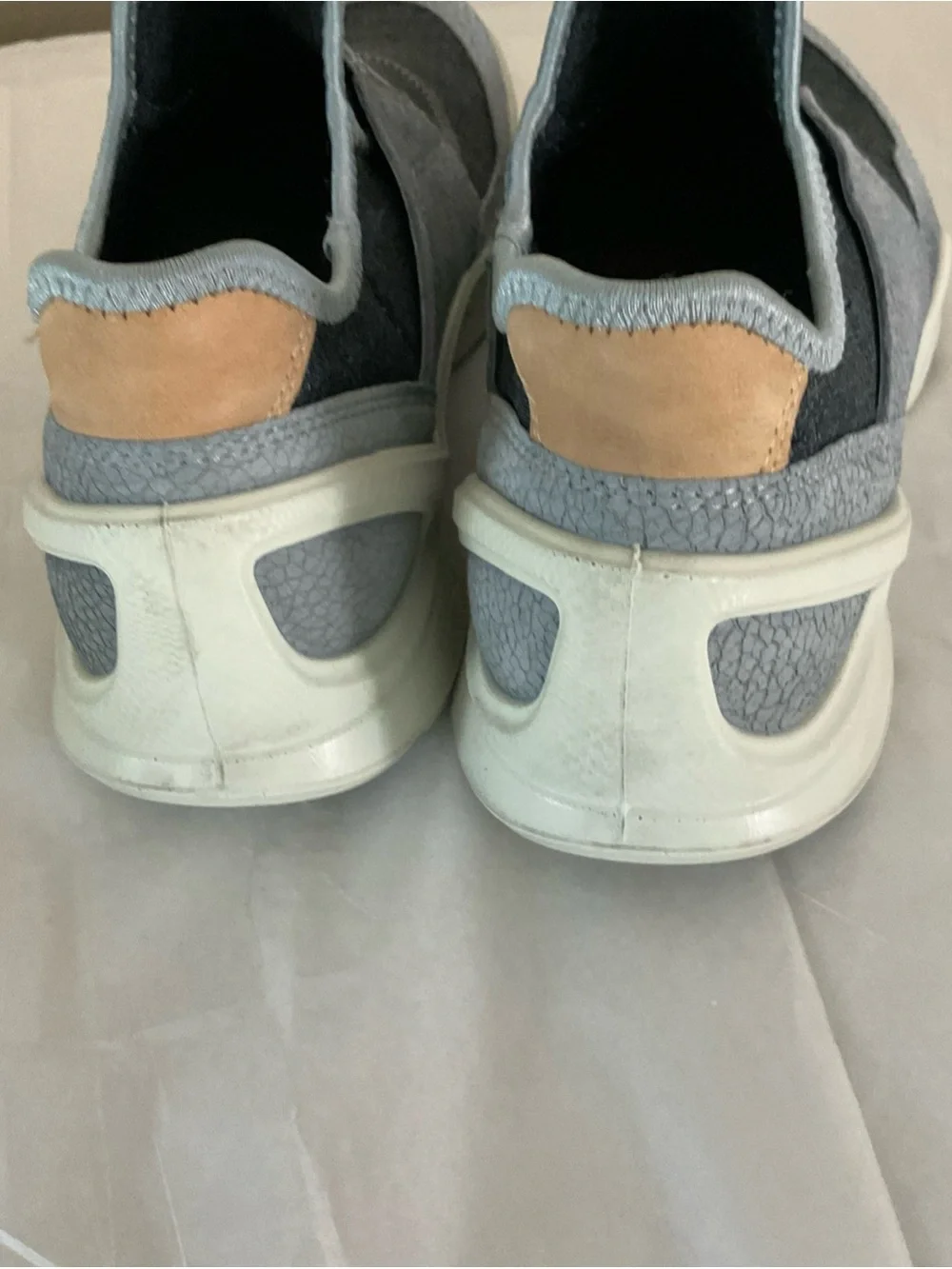 Comfort Walking Women Size 8.5 ECCO Biom Lite Slip On Gray Blue Sneakers